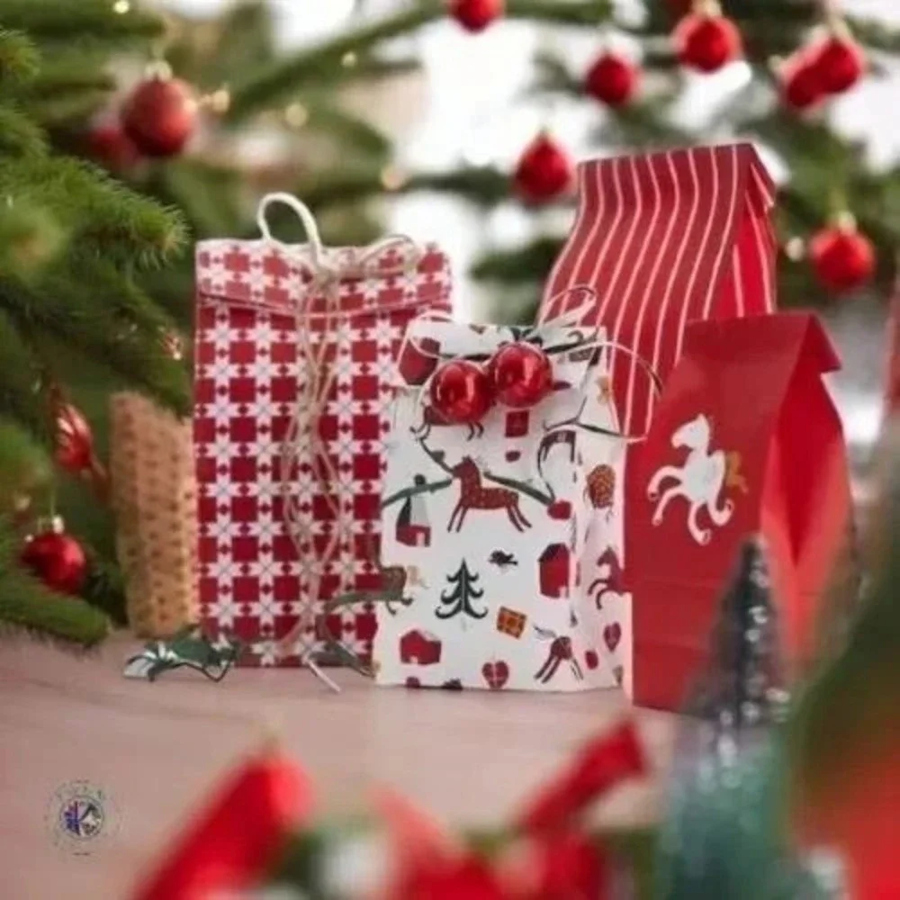 IKEA VINTERFINT Gift Bags – 12 Pack – Nordic Animal & Dala Horse Designs – Disco